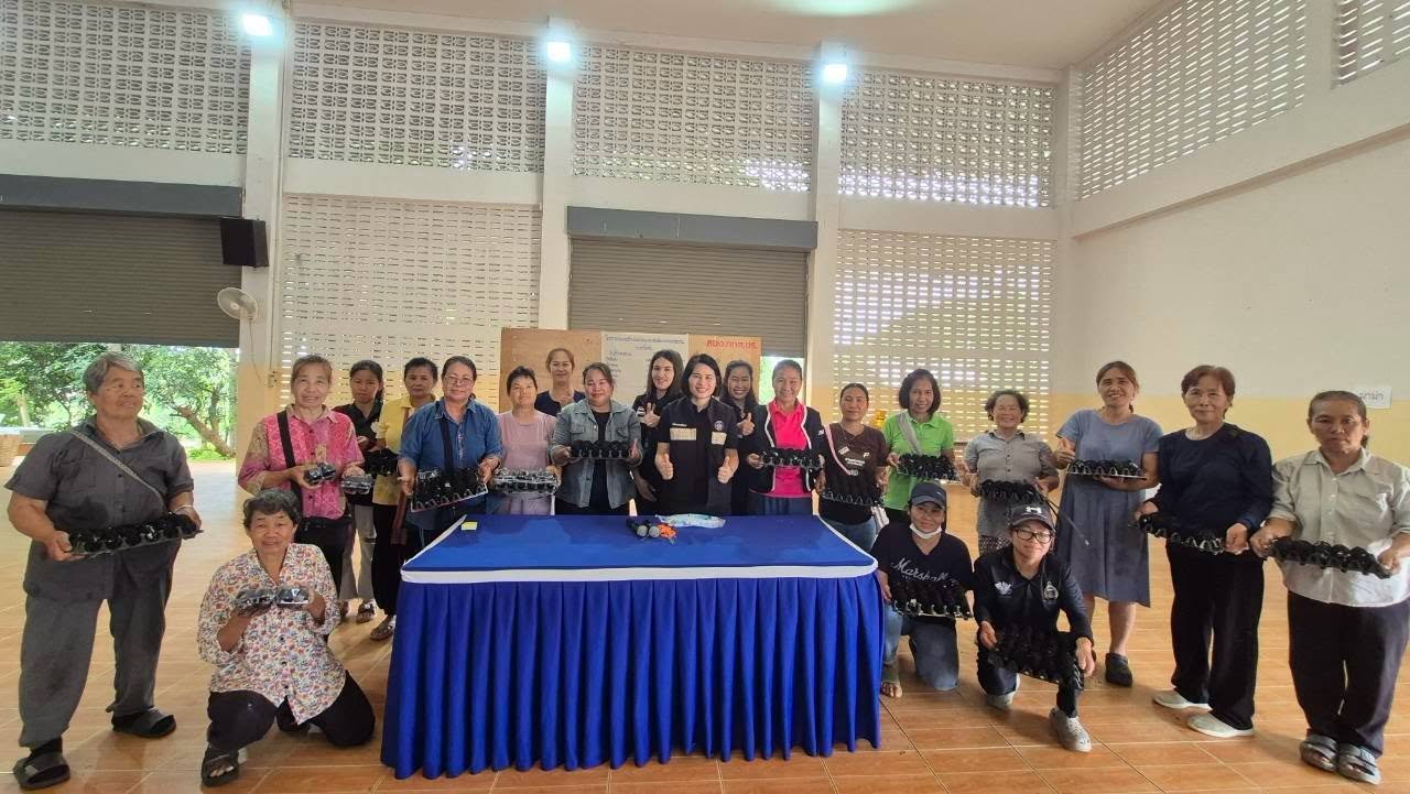 พช.ดอยหลวง ดำเนินโครงการสนับสนุนกิจกรรมตามแผนการขับเคลื่อนขจัดความยากจน ฝึกอาชีพการทำไข่เค็ม